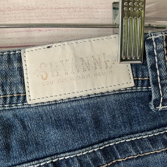 Shyanne Distressed Denim Jean Shorts Cutoffs Embroidered Jewel Detail Size 30 - Picture 10 of 16